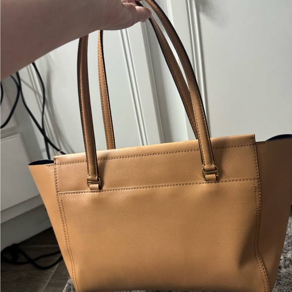 Tory Burch Tan Leather Tote Bag - Picture 5 of 8